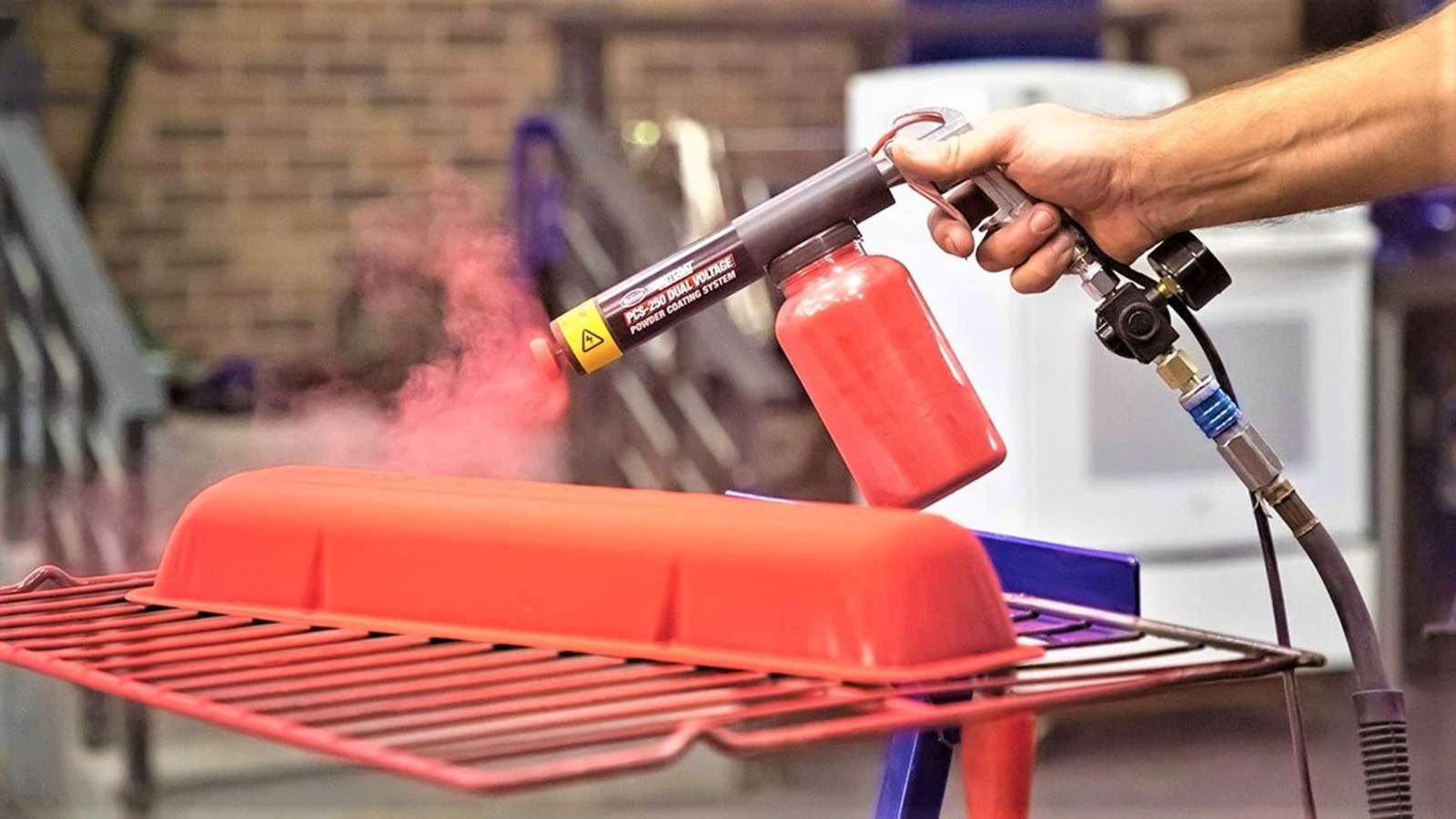 Powder coating booth